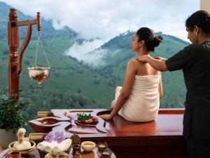 1924 Clock House Munnar Five Star Luxury Resort in Munnar