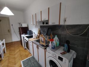 Central apartment, WALK everywhere