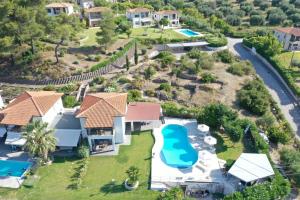 Nautica Villa