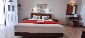 Chrisanthi Studios & Apartments