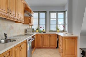 Serce Sopotu z parkingiem by Grand Apartments