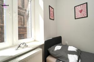 MMRent Heart Room