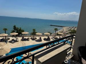 Onyx Beach 1 Joytime Apartments
