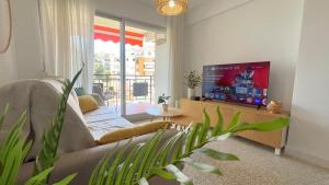Cozy and quiet, pax7 Los Boliches, 3d, 2b, pool and close to the beach