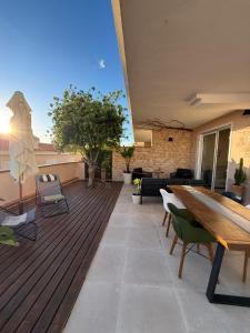 Arena Lodge - Los gigantes
