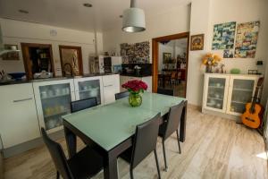 Canpera Family Villa