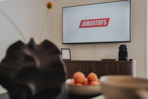 JOBOSTAYS - LUMA2 Modernes Neubau-Apartment in Bad Zwischenahn mit Terrasse und kostenlosem Parkplatz