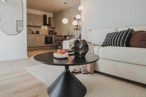 JOBOSTAYS - LUMA2 Modernes Neubau-Apartment in Bad Zwischenahn mit Terrasse und kostenlosem Parkplatz