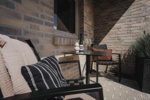 JOBOSTAYS - LUMA2 Modernes Neubau-Apartment in Bad Zwischenahn mit Terrasse und kostenlosem Parkplatz