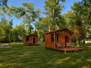 Neptun Beach & Forest Cabins