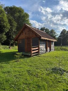 Domki wędkarskie nad Stawami Pirania