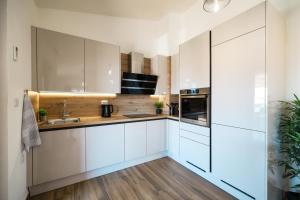 T&T sea view apartment, balcony, barbecue, parking