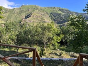Chachkari Cottage
