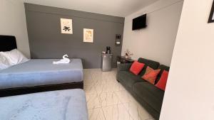 MarDani Guesthouse & Car Rental - FREE SJO Airport Shuttle