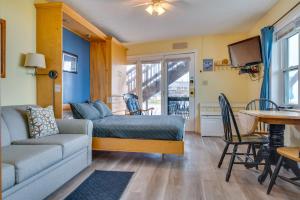 Direct Beach Access! Ocean-View OOB Escape