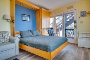 Direct Beach Access! Ocean-View OOB Escape