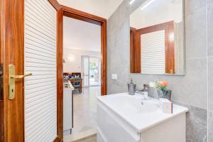 Vicolo 42-private Terrace-200m Lake - Happy Rentals
