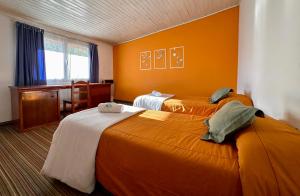 Amancay, Hostal Patagonico