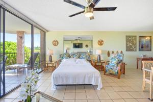 South Kihei condo with pool, hot tub & lanai