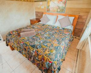 Tudes Family Homestay