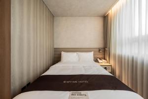 My Me Hotel