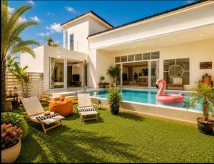 Stunning Seaview with 4 Bedrooms, Private Pool Villa