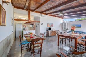 Villa Oasi al mare near the sea with pool - Happy Rentals