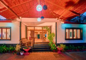 Manasarovar Villa Coonoor by VOYE HOMES
