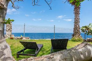 La Porta Sul Mare - Sea-View Home with Private Beach Access - Happy Rentals