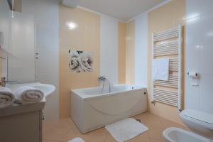 Casa Celeste With Private Pool - Happy Rentals