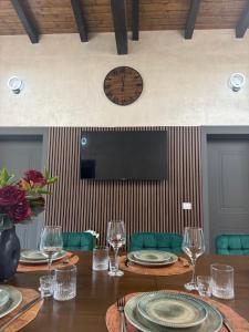 Cindrel Chalet Jina