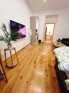 Phuong Nest Prague Cozy 2BR Apartment