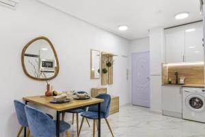 Apartment Pink Azure