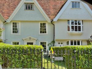 Manor Cottage