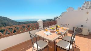 Casa Dorit con vistas al mar, piscina, parking