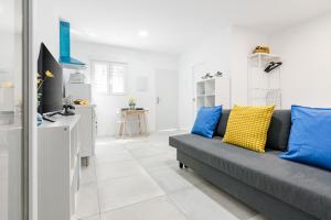 Apartment B Private Complex Metro 4pax