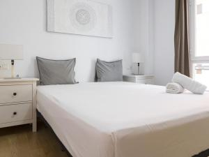 Peaceful Luxury Apartment El Palo Beach by TuriVida