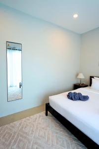 Tiny Dreams Room Rentals