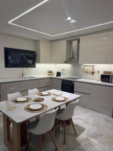 Amy Luxury Villa