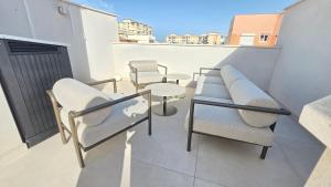 ArtHouse Sky Terrace 120 m from Beach