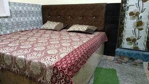 shree Jagrati Home Stay- near mathura junction railway station