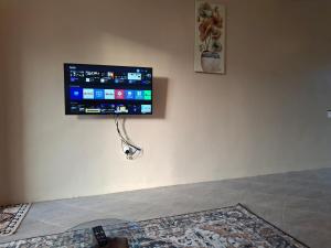 Stunning 2BR in Dar Beach, Dining, Transit Nearby Apt 2