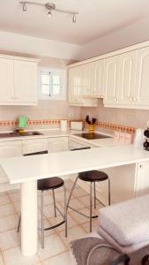 Beautiful apartment on el mirador los cristianos