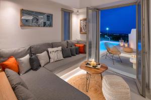 Megalochori 1-Bed Villa Sleeps 3 Pool & Parking