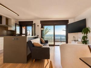 Apartamento en Salou Primera Linea de Mar con Vistas