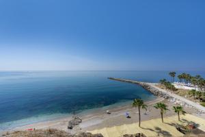 Oasis Torrequebrada