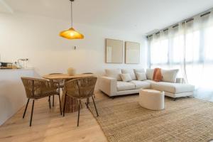 ZAPOTLÁN Suite