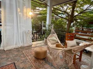 Srithanu Paradise Stay King Bed