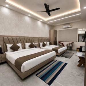 Aaditri Inn