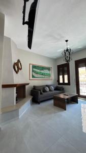J&B Suites